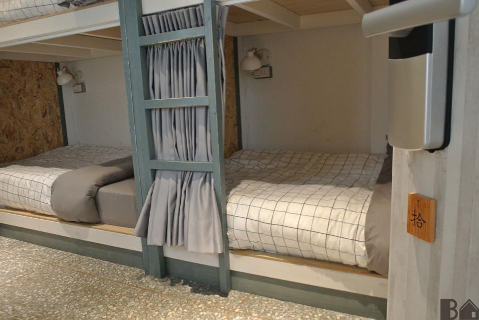 Bobooks Hostel Чиай Сити Екстериор снимка